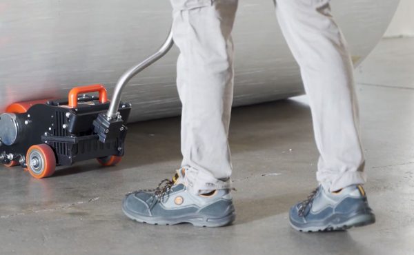 Moviroll roll pusher tissue