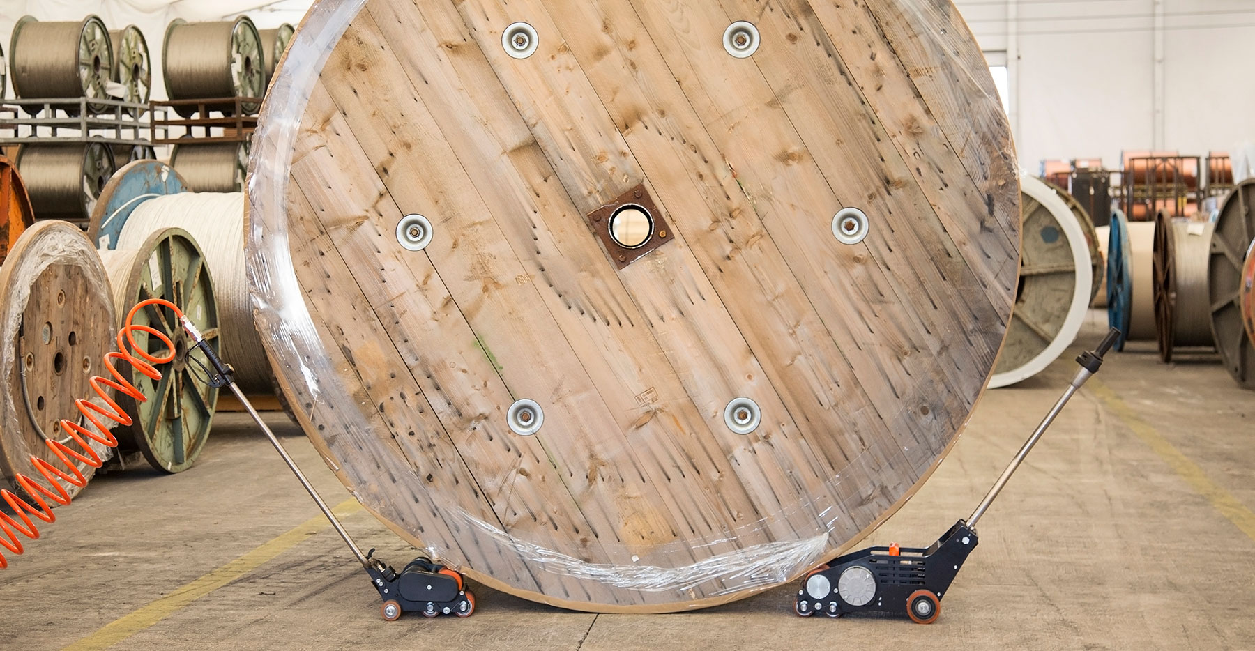 Moviroll roll pusher wire and cable